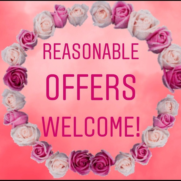 Welcome to My Closet - Picture 1 of 1